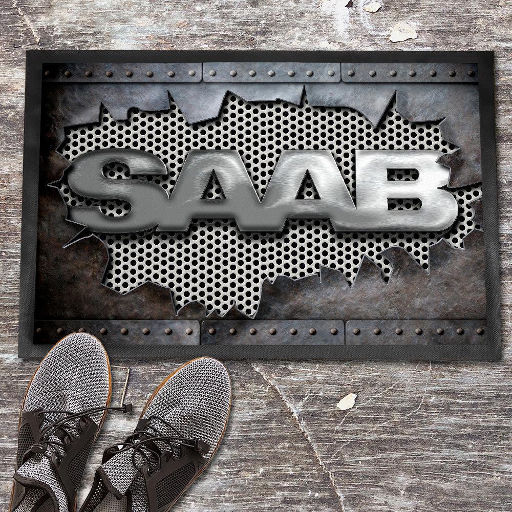 Saab Metal Ripped Dørmåtte-Dørmåtte-Saab-Garage Culture Shop- garage - man cave - merchandise