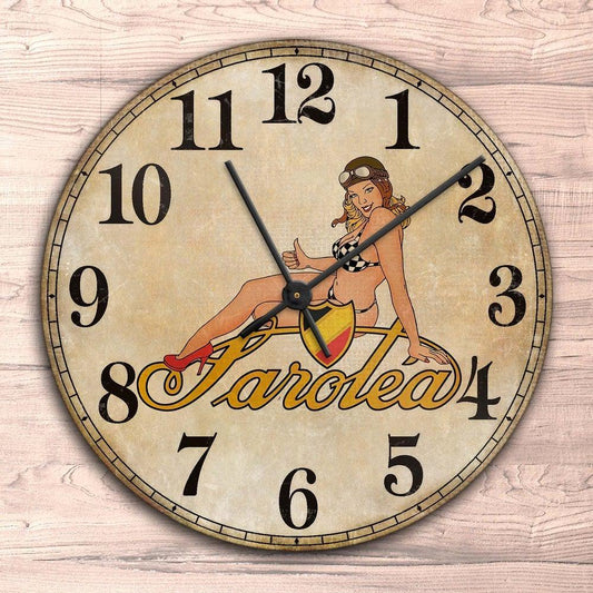 Sarolea Pin-Up Vintage Vægur Rundt-Clock-Sarolea-Garage Culture Shop- garage - man cave - merchandise