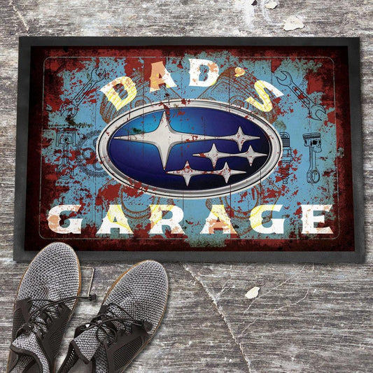 Subaru Dads Garage Vintage Dørmåtte-Dørmåtte-Subaru-Garage Culture Shop- garage - man cave - merchandise